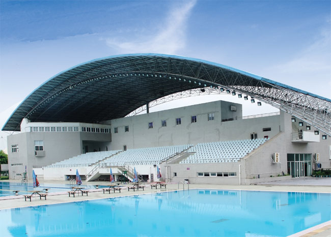 应城游泳馆网架